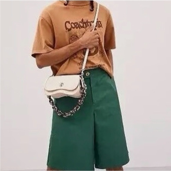 Coachtopia White Wavy Dinky Crossbody Shoulder Bag - Picture 4 of 13